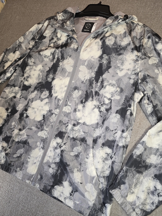 Original Use Other - Original Use Gray & White Floral Windbreaker Medium